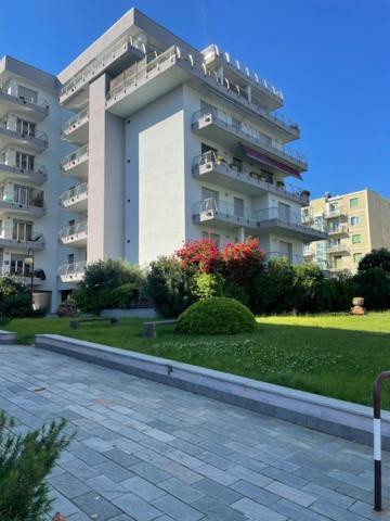 Apartamento Nora House Savona Exterior foto